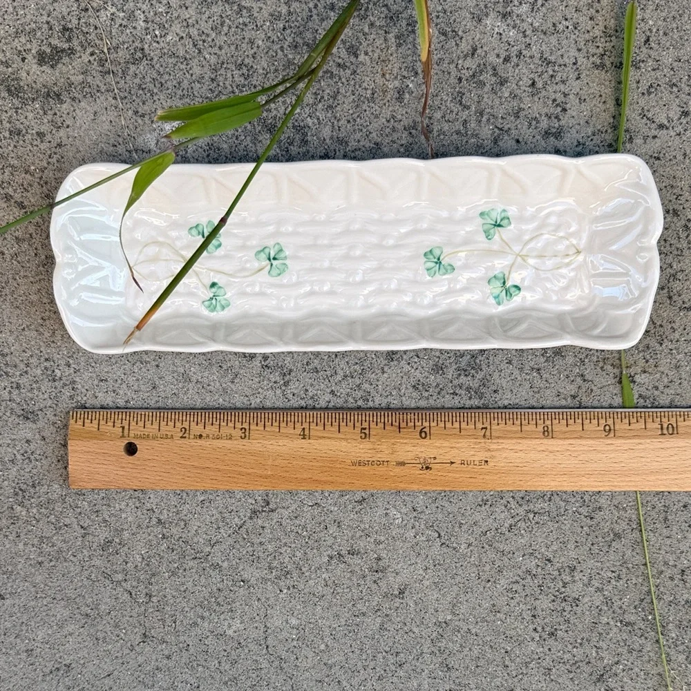 Vintage White Ceramic Clover Trinket Tray - Picture 4 of 6